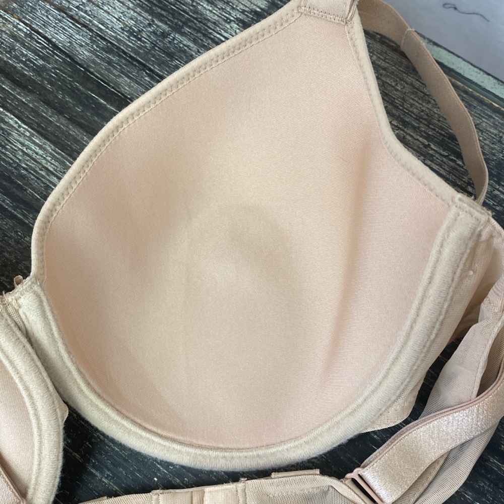 Chantelle Nude Lightly Lined Basic Invisible 3951… - image 6